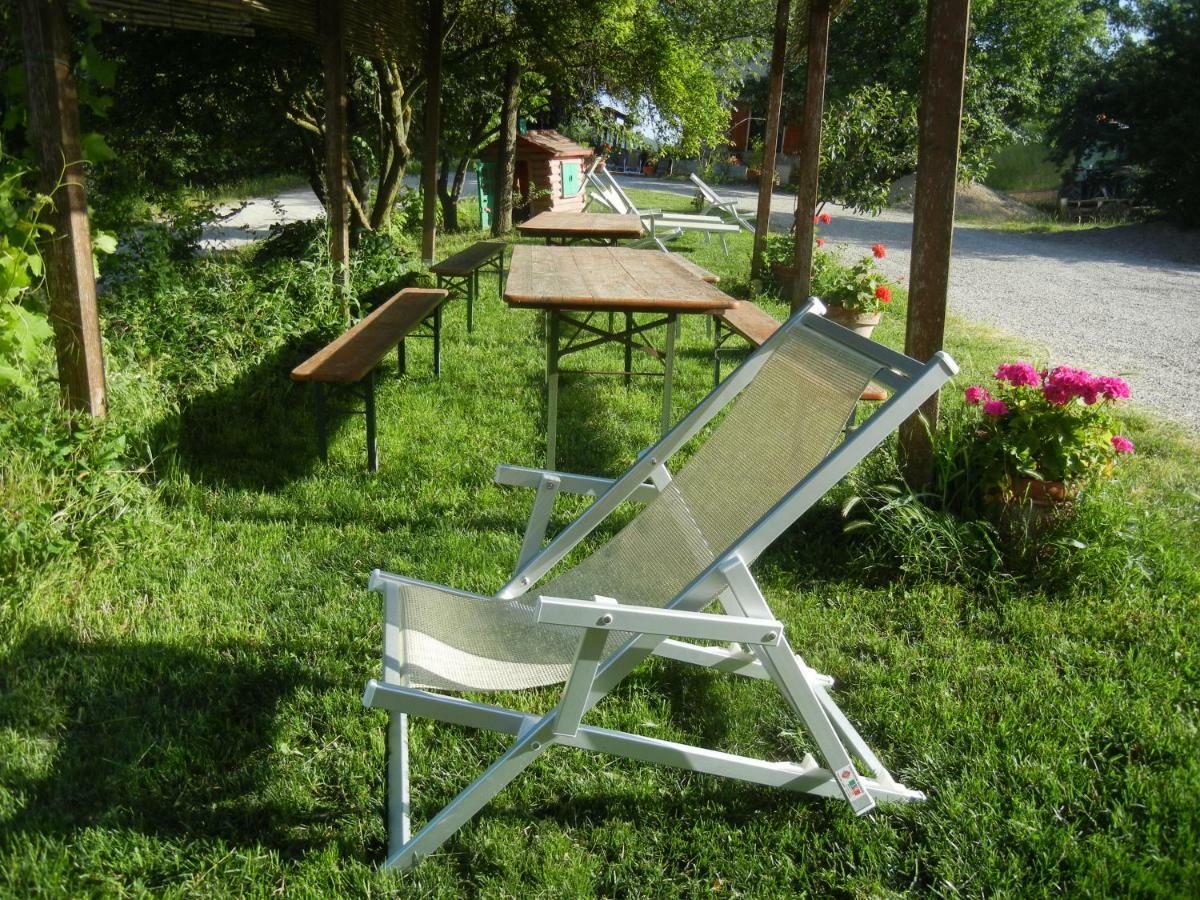 La Colombarola Agriturismo Farneto Luaran gambar